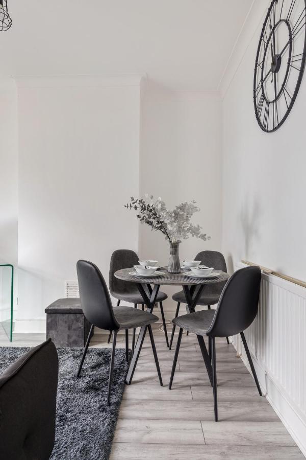 Beautifully Modern 2-Bed Apartment W/Garden London Exterior photo