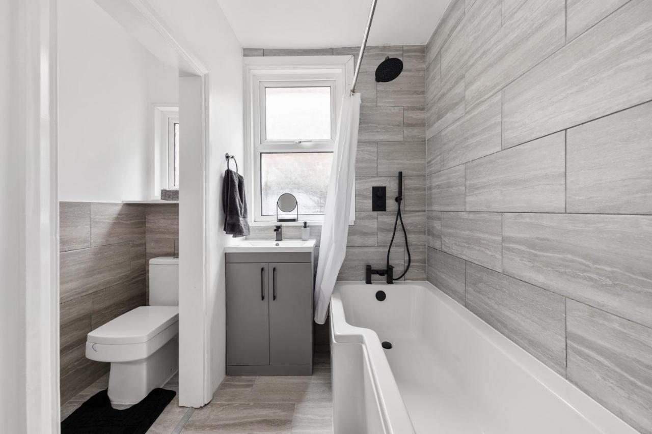 Beautifully Modern 2-Bed Apartment W/Garden London Exterior photo